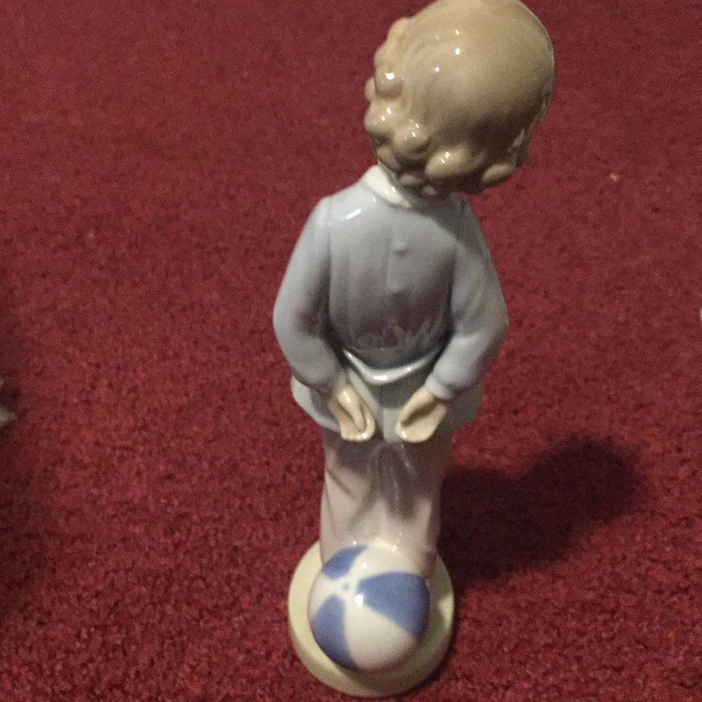 Lladro Punishment Retired - Picture 3 of 9